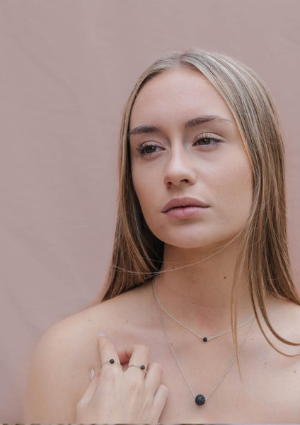 Cosmic Girl - black - The Wong Way