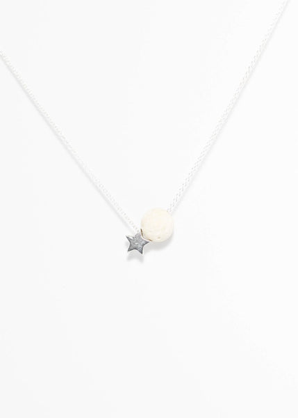 Evelyn - white - The Wong Way