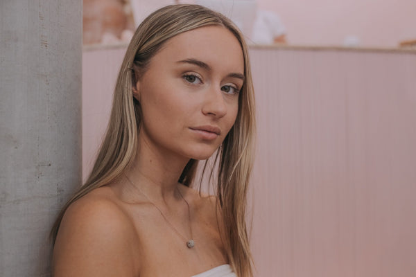 Infinity Necklace - grey - The Wong Way