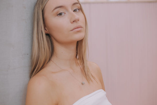 Infinity Necklace - grey - The Wong Way