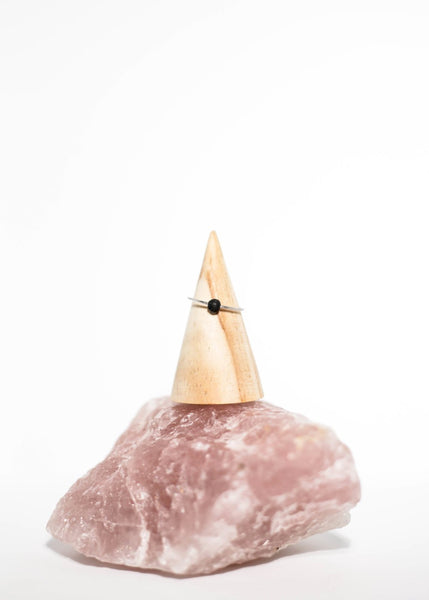 Neptune - black - The Wong Way