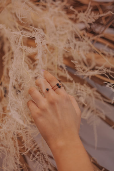 Neptune Ring - black - The Wong Way