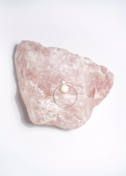 Saturn - white - The Wong Way